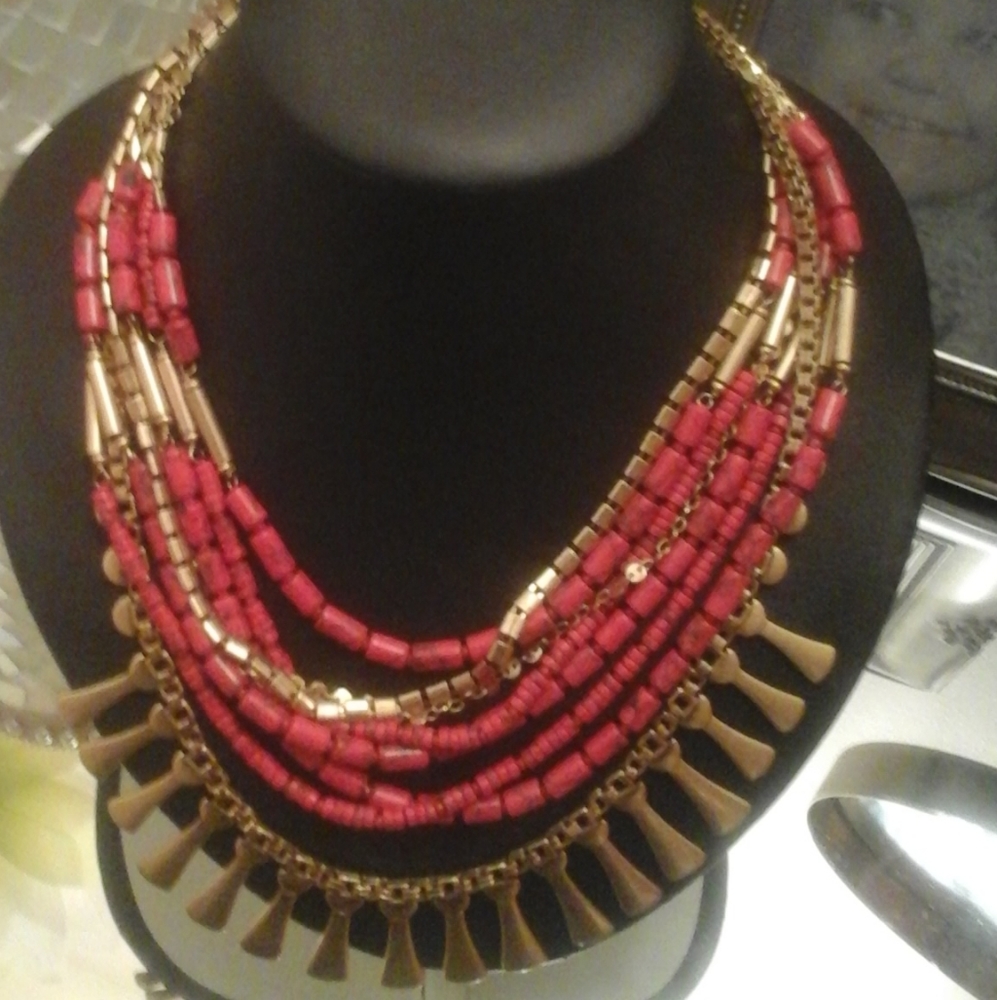 Stella and Dot Bliss Statement Necklace